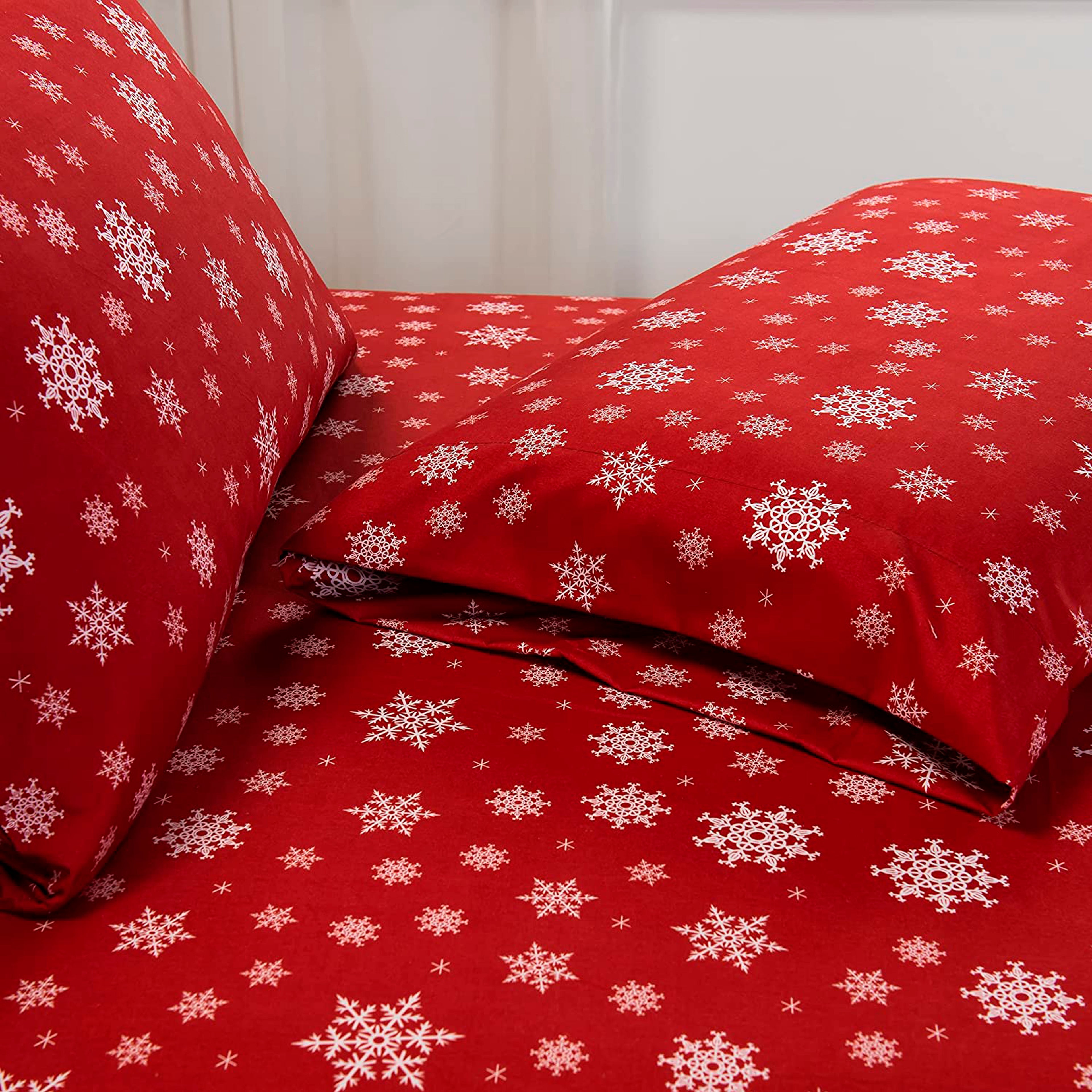 6-Piece Christmas & Holiday Sheet Set - Soft as a Hotel Premium Quality