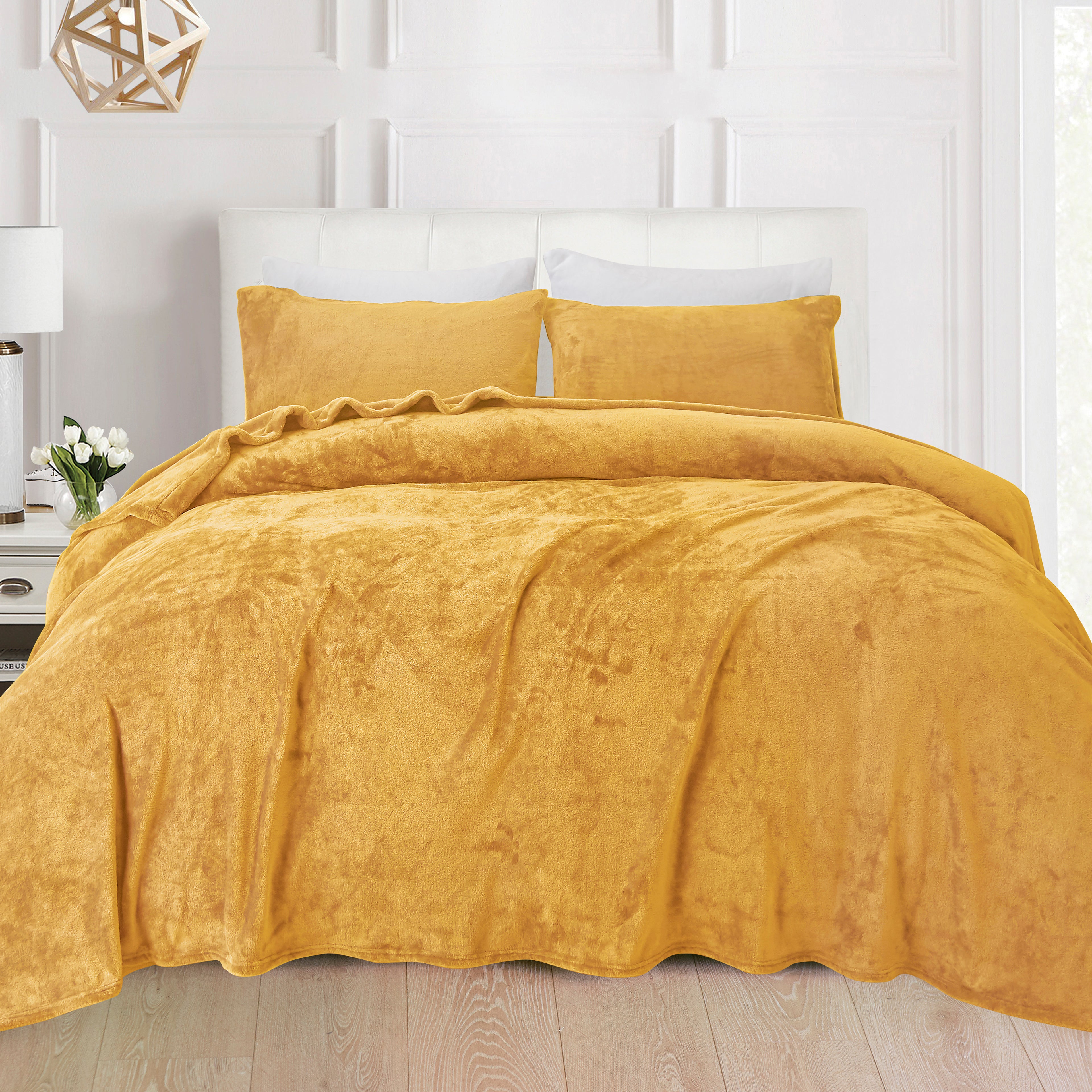 4-Piece Velvet Plush Flannel Sheet Set
