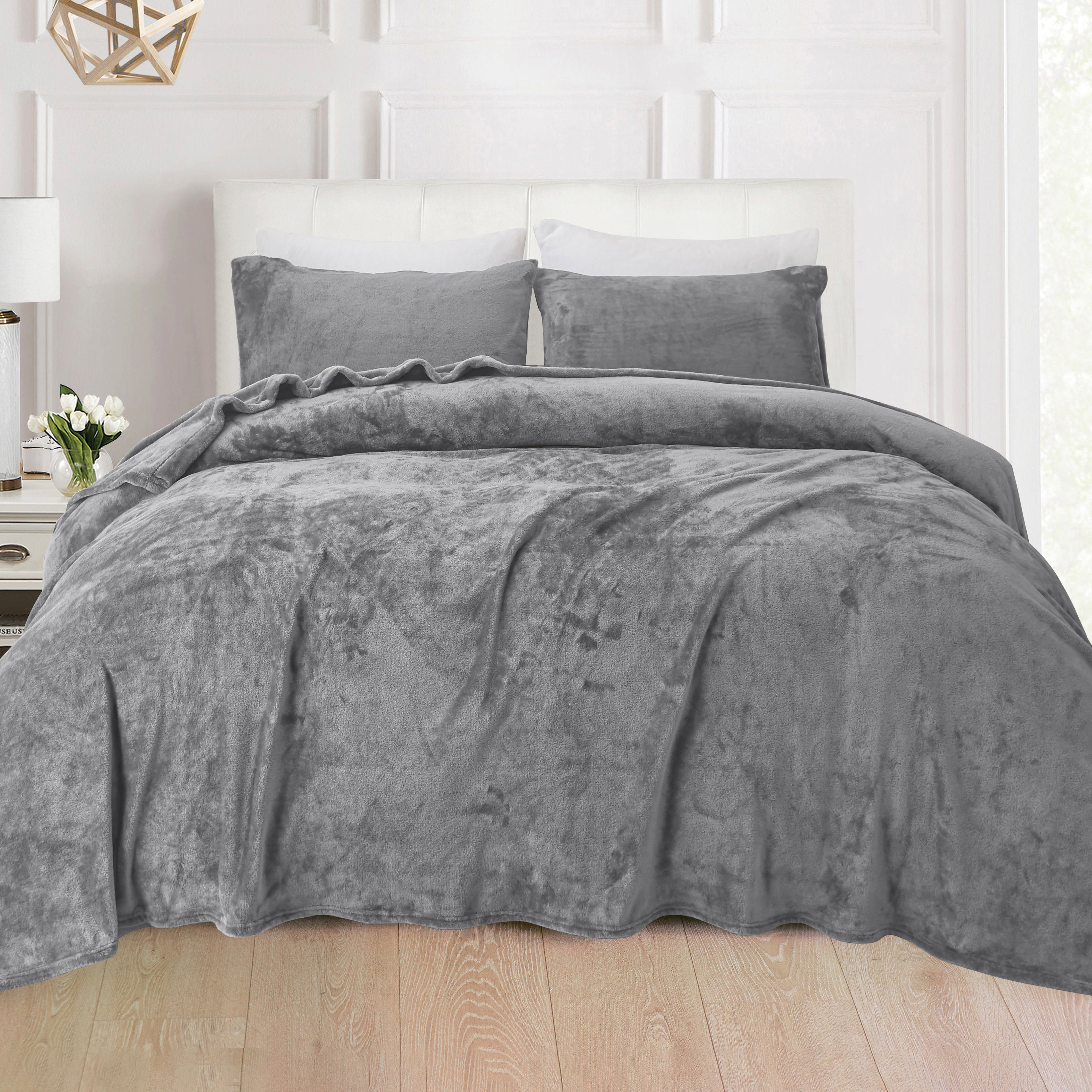 4-Piece Velvet Plush Flannel Sheet Set
