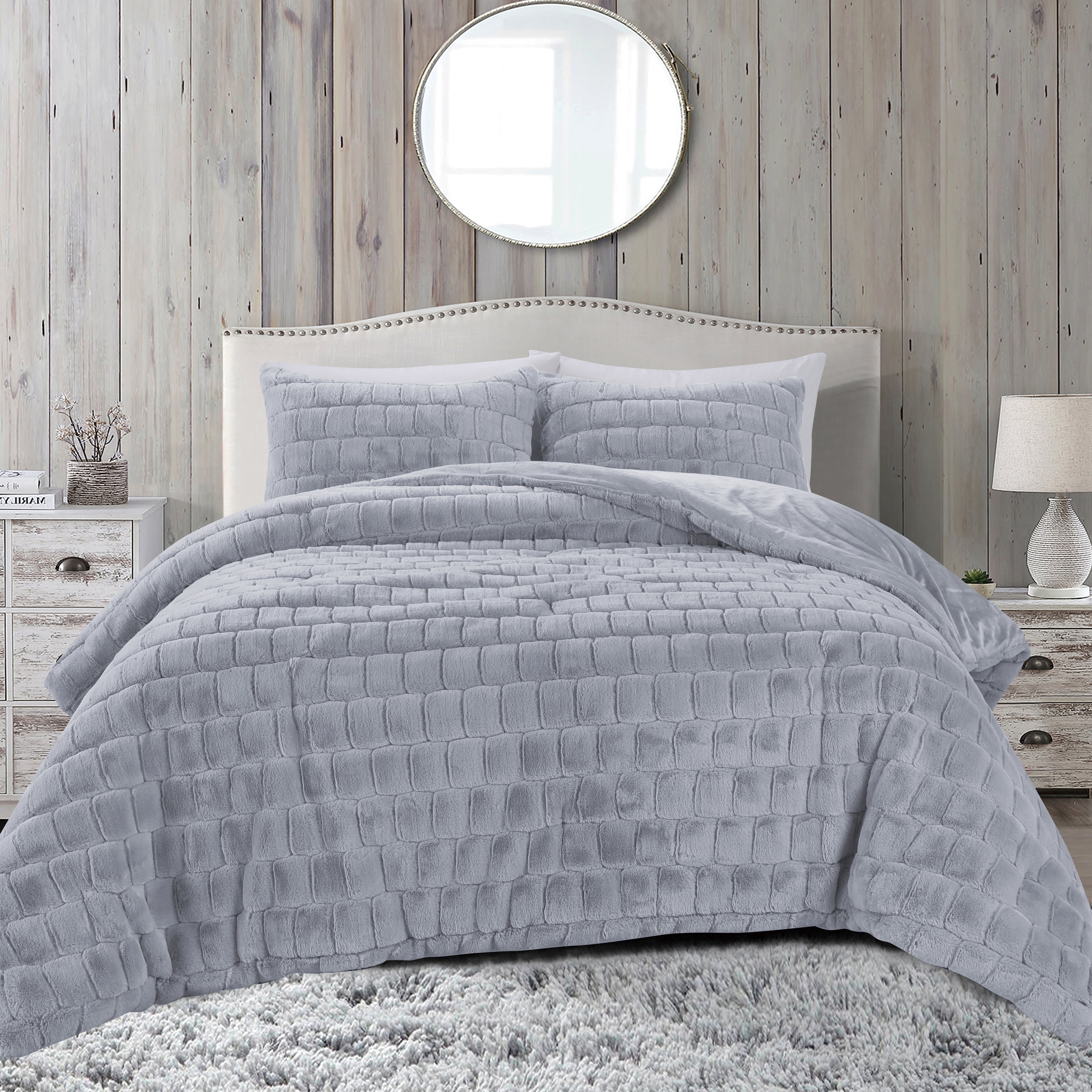 Fluffy 3-Piece Faux Rabbit Fur Comforter Set
