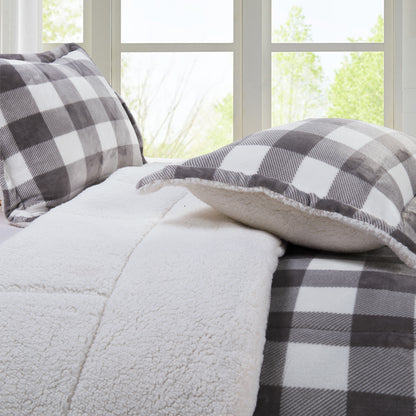 Elegant Comfort 3-Piece Buffalo Micro-Suede Reversible Sherpa - Lodge-Plaid Pattern Comforter Set