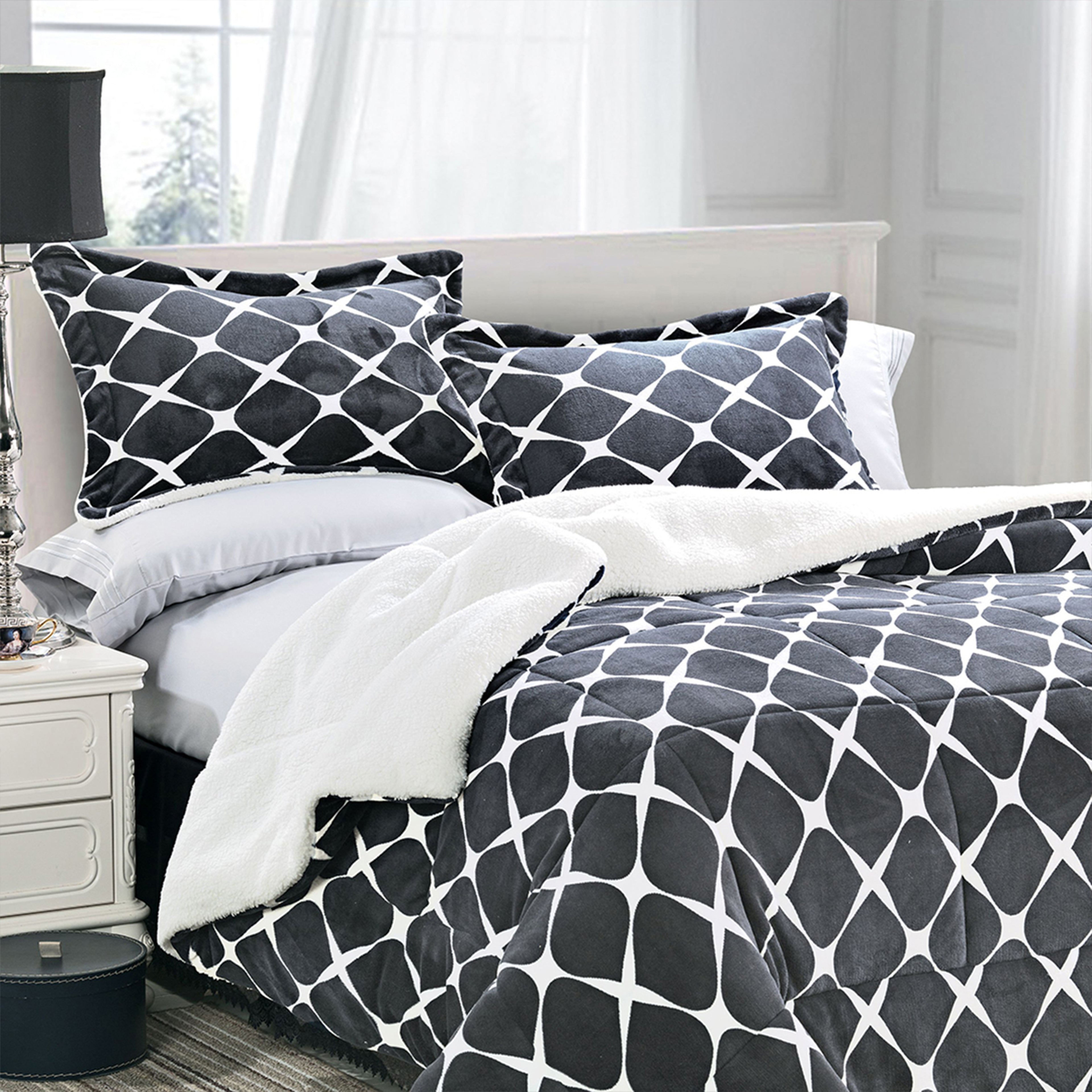 3-Piece Micro-Suede Reversible Sherpa - Bloomingdale Pattern Comforter Set