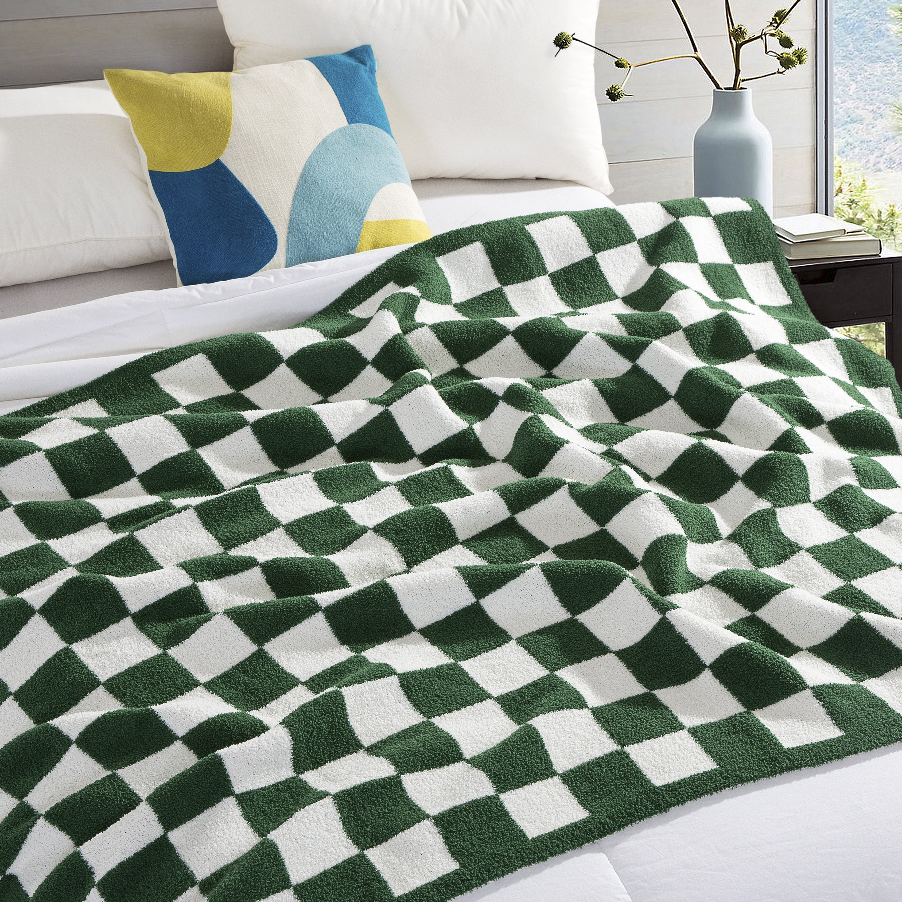 50" x 70"  Ultra Soft Checkered Knitted Throw Blanket
