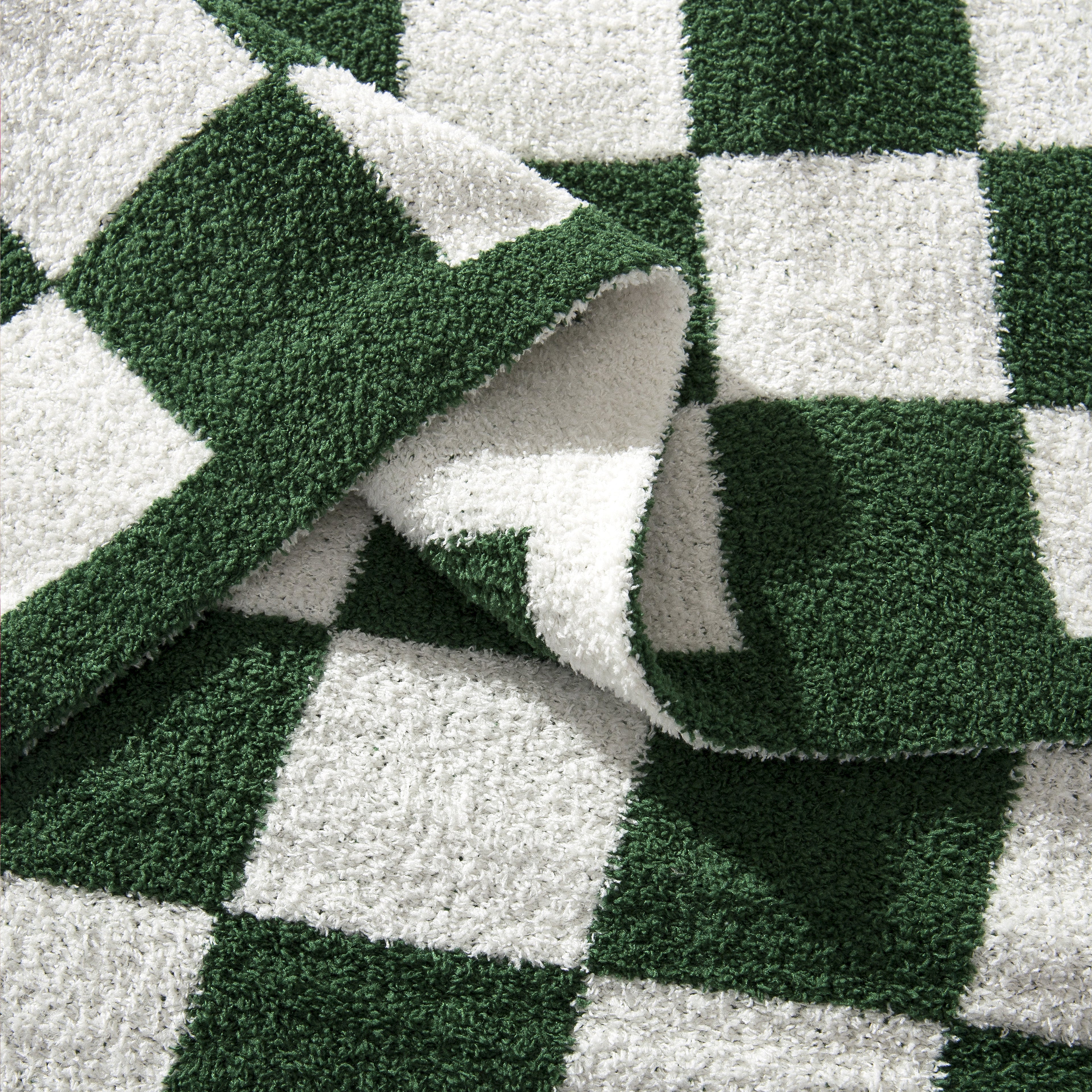 50" x 70"  Ultra Soft Checkered Knitted Throw Blanket