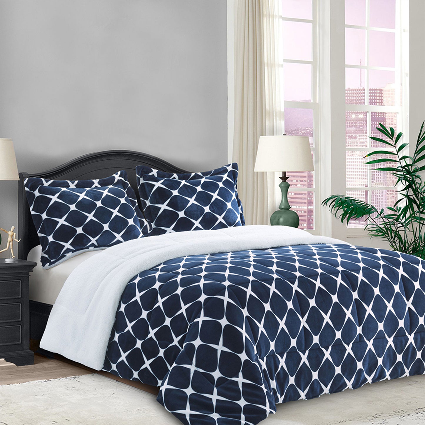 Elegant Comfort 3-Piece Micro-Suede Reversible Sherpa - Bloomingdale Pattern Comforter Set