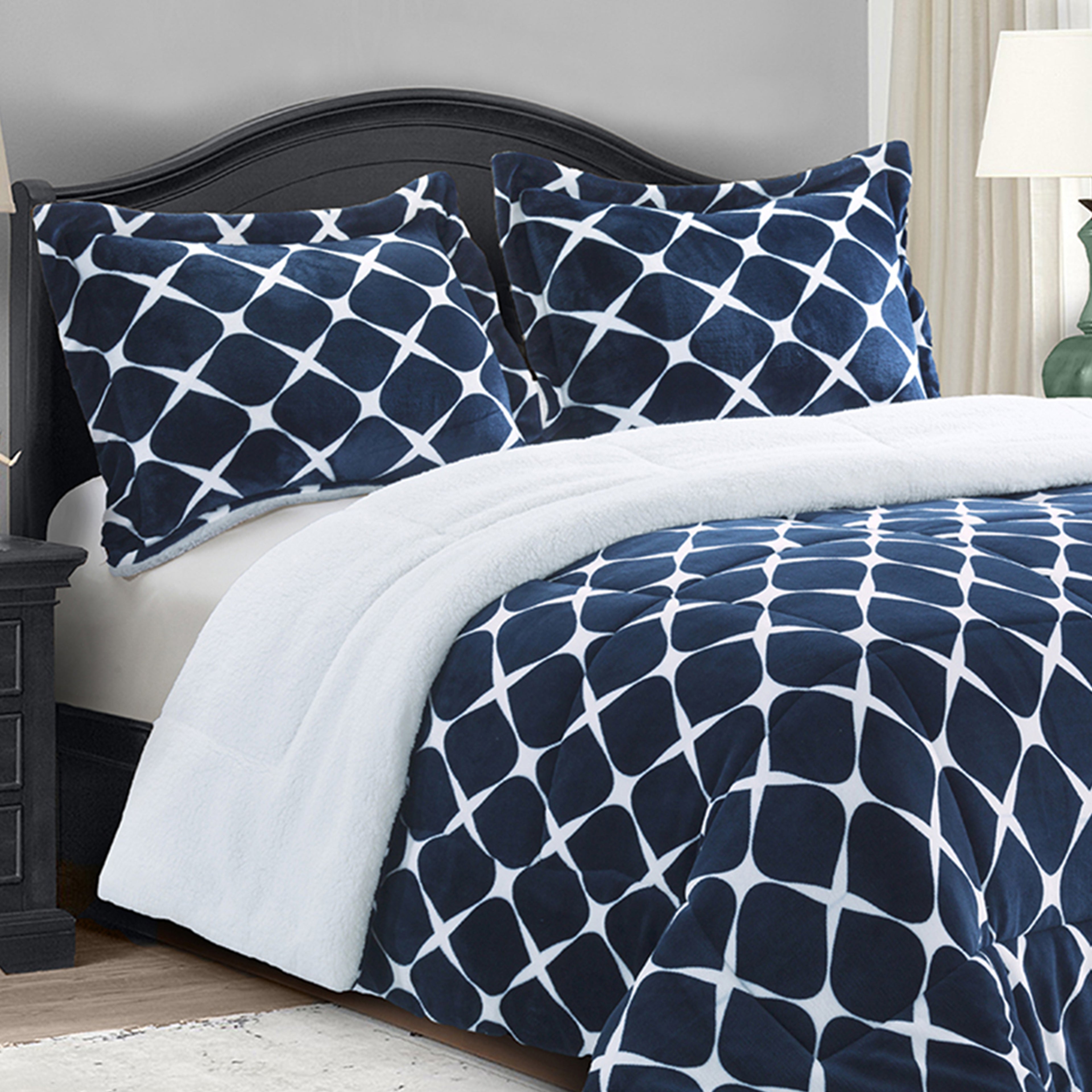 3-Piece Micro-Suede Reversible Sherpa - Bloomingdale Pattern Comforter Set