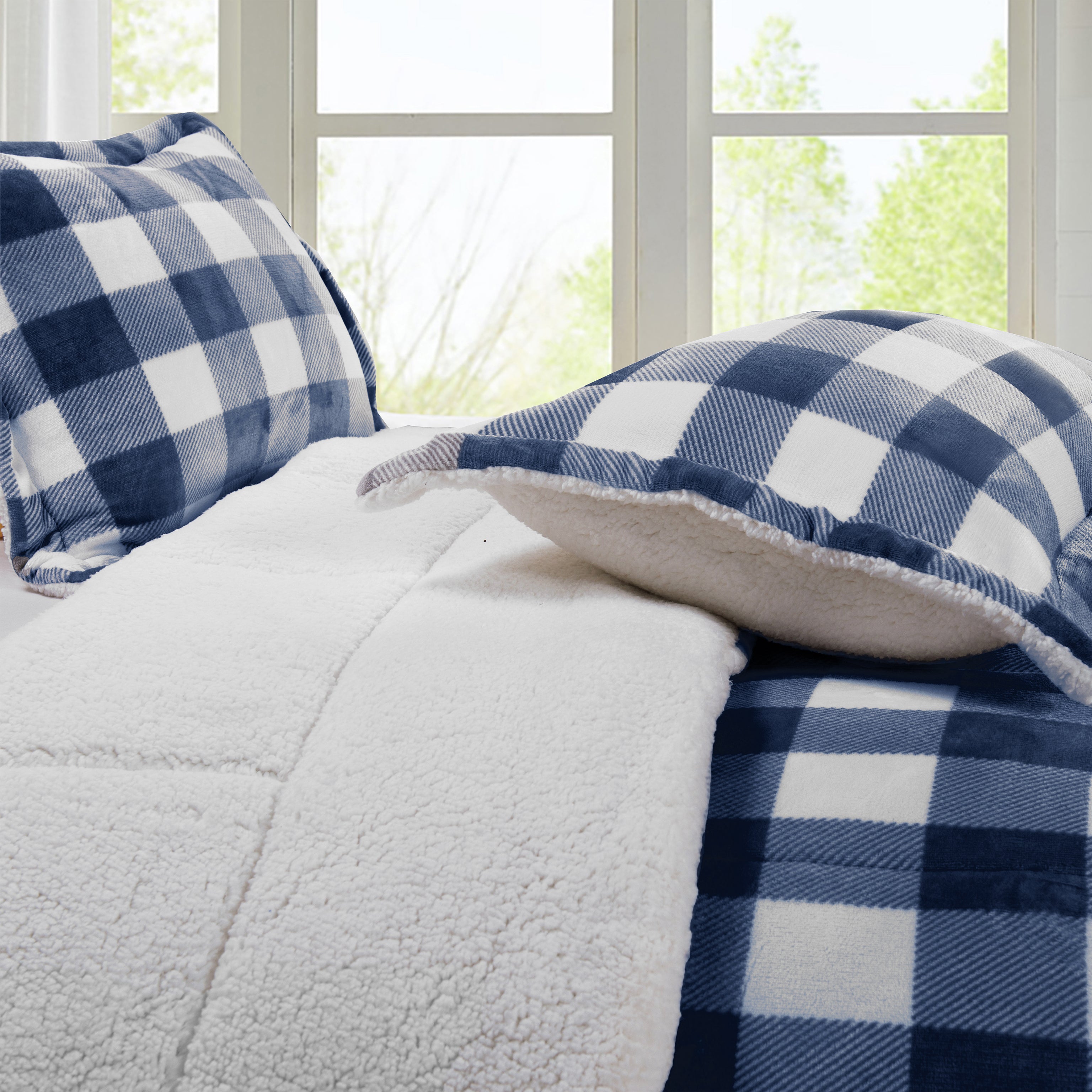 3-Piece Buffalo Micro-Suede Reversible Sherpa - Lodge-Plaid Pattern Comforter Set