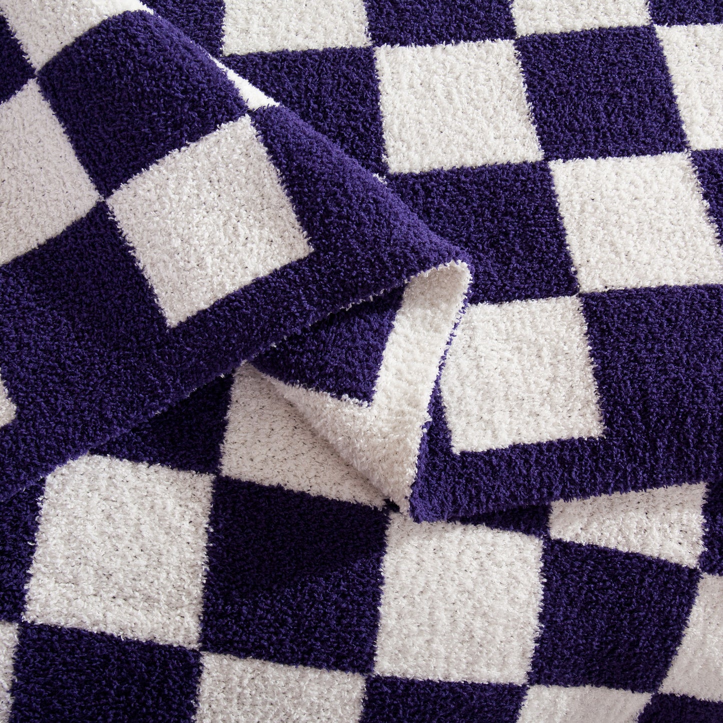 Elegant Comfort 50" x 70"  Ultra Soft Checkered Knitted Throw Blanket