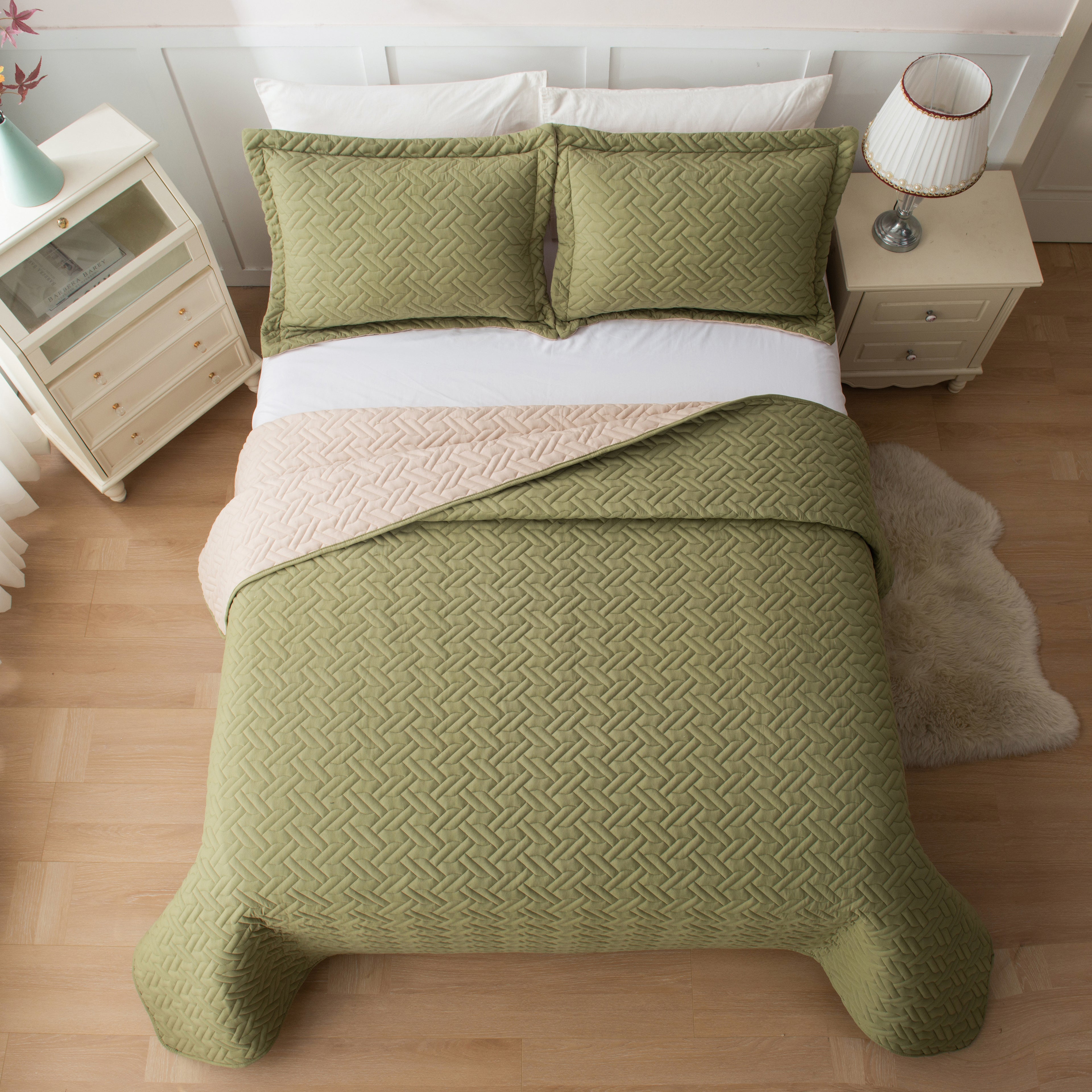3-Piece Majestic Quilted Reversible Bedspread Coverlet Set