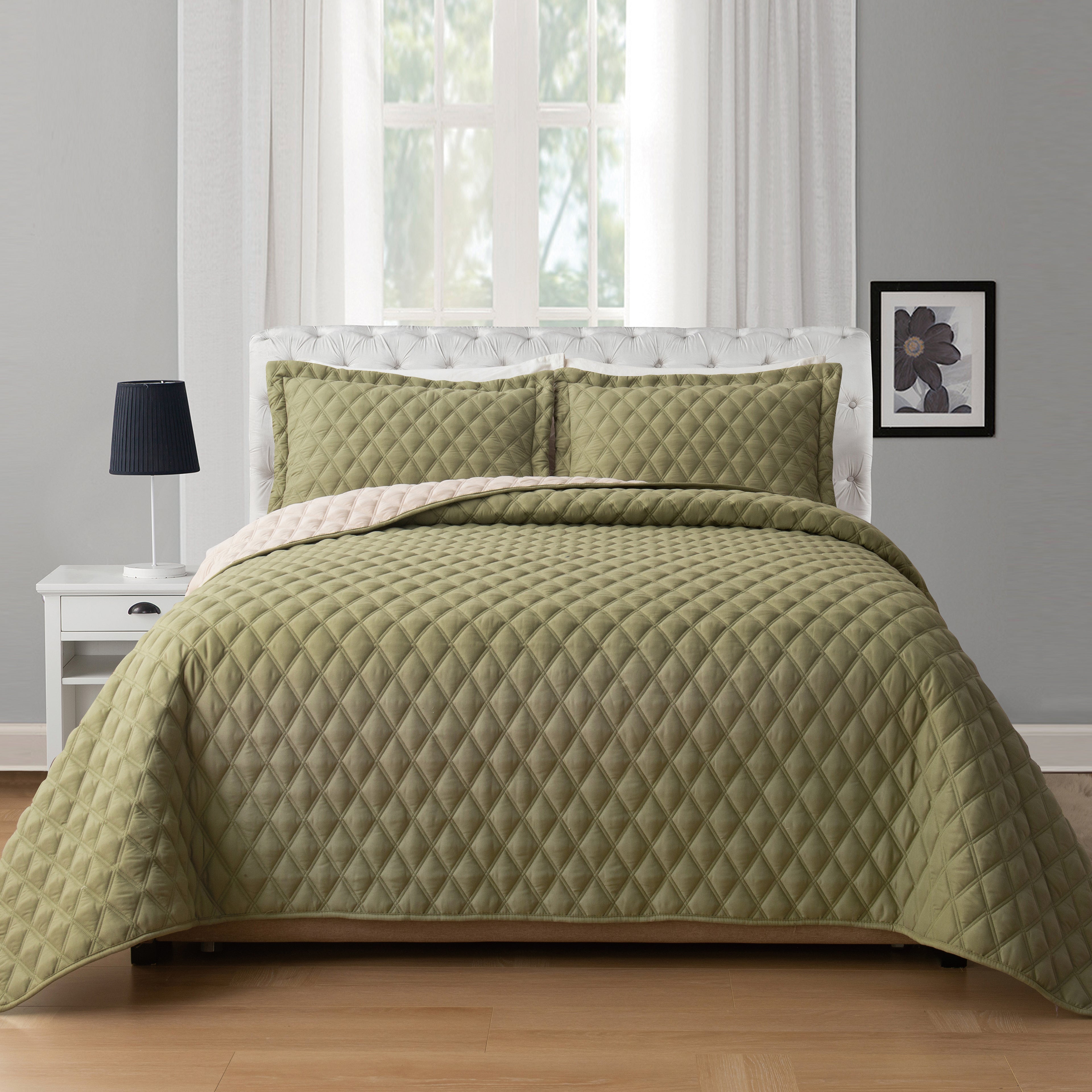 3-Piece Diamond Quilted Reversible Bedspread Coverlet Set