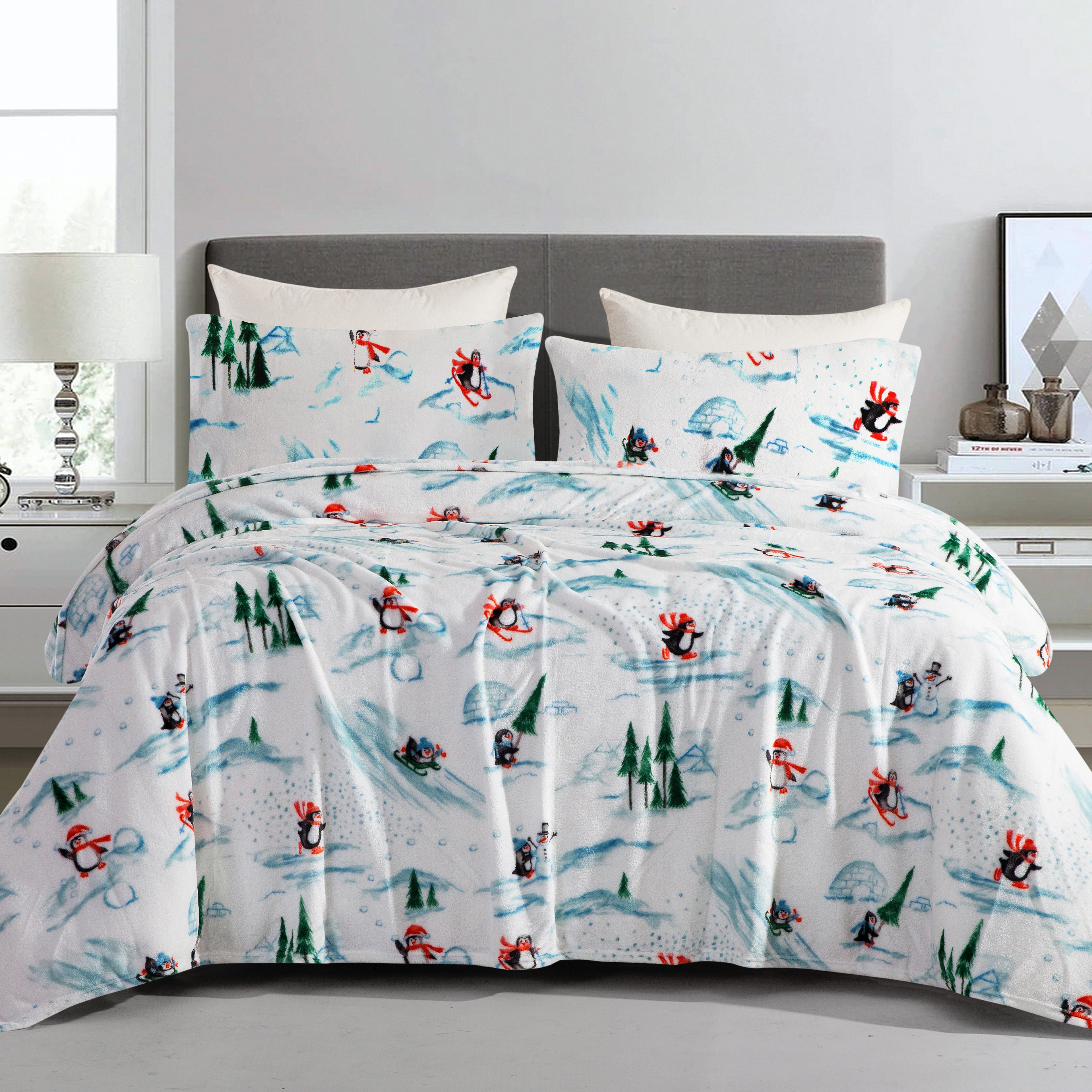 4-Piece Holiday Christmas Velvet Plush Flannel Sheet Set