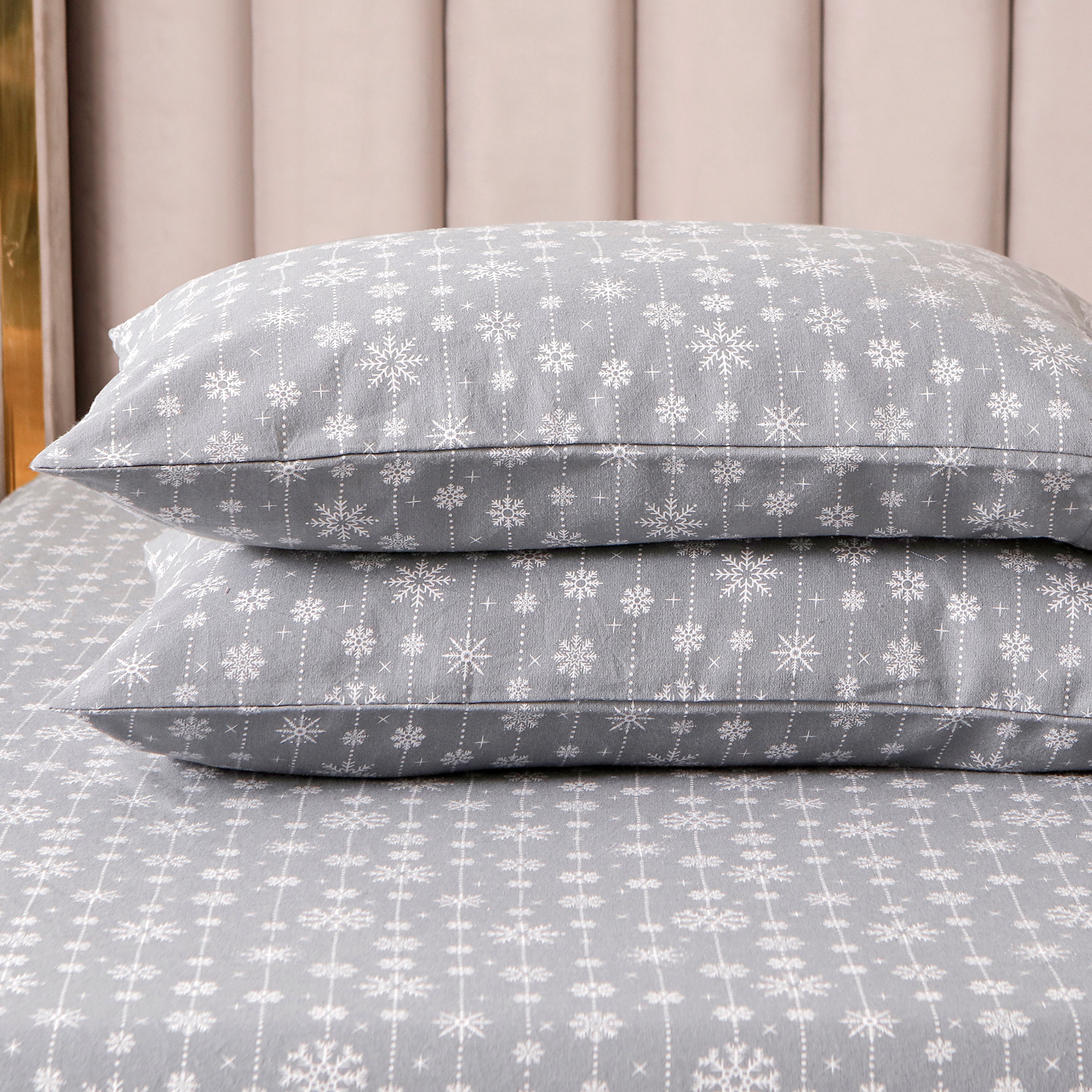 4-Piece Holiday Cotton Flannel Sheet Set - 100% Turkish Cotton