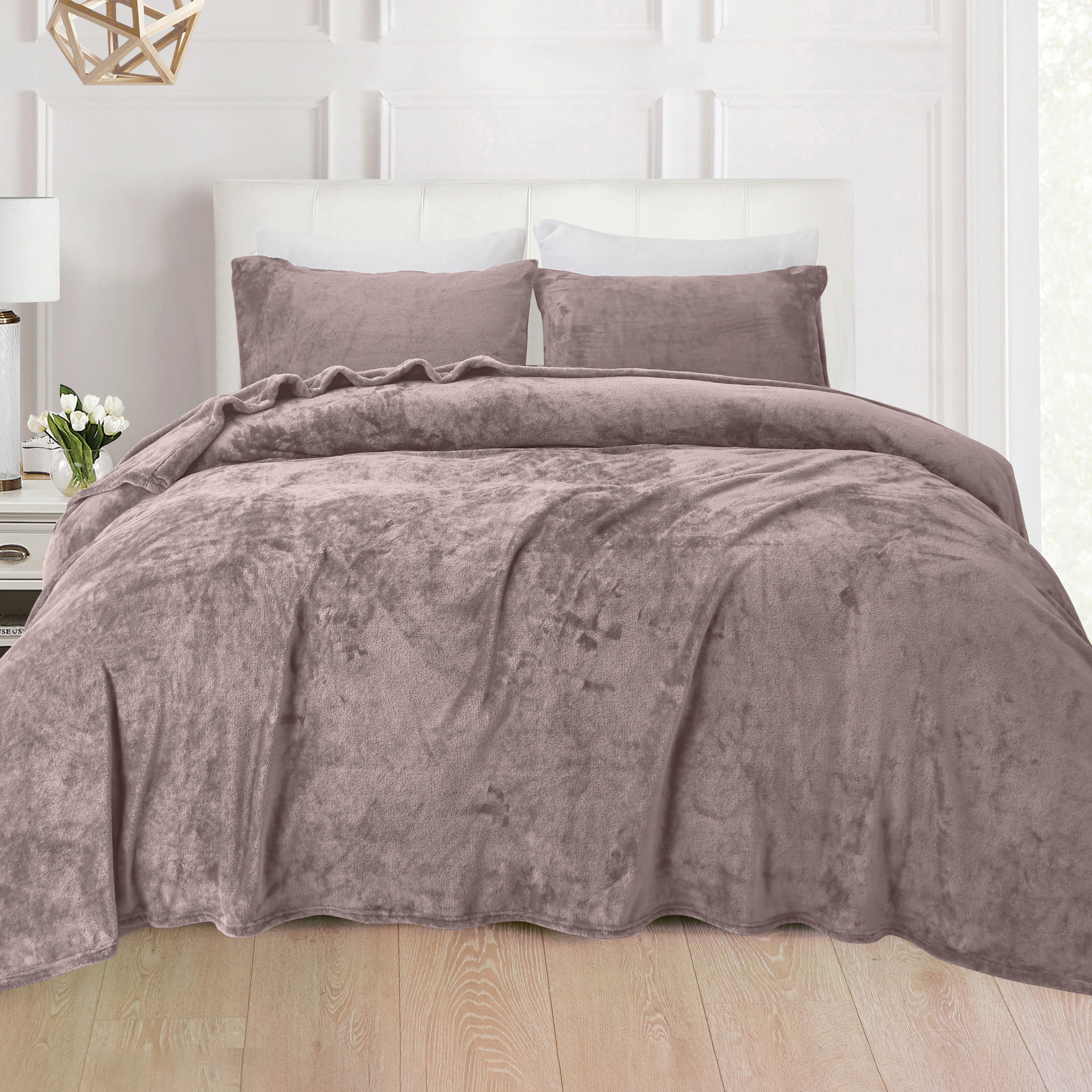 4-Piece Velvet Plush Flannel Sheet Set
