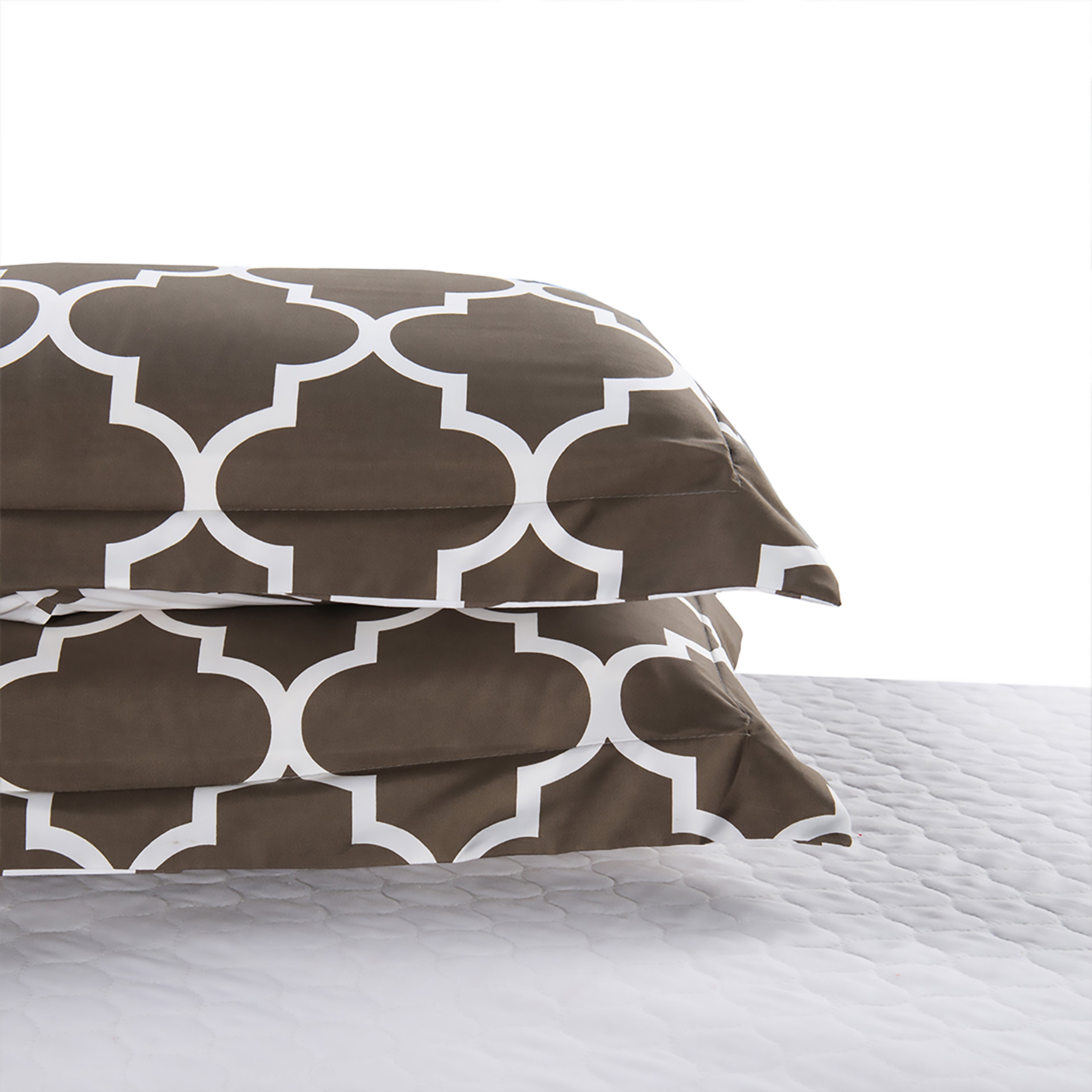 3-Piece Moroccan Trellis Reversible Comforter Set