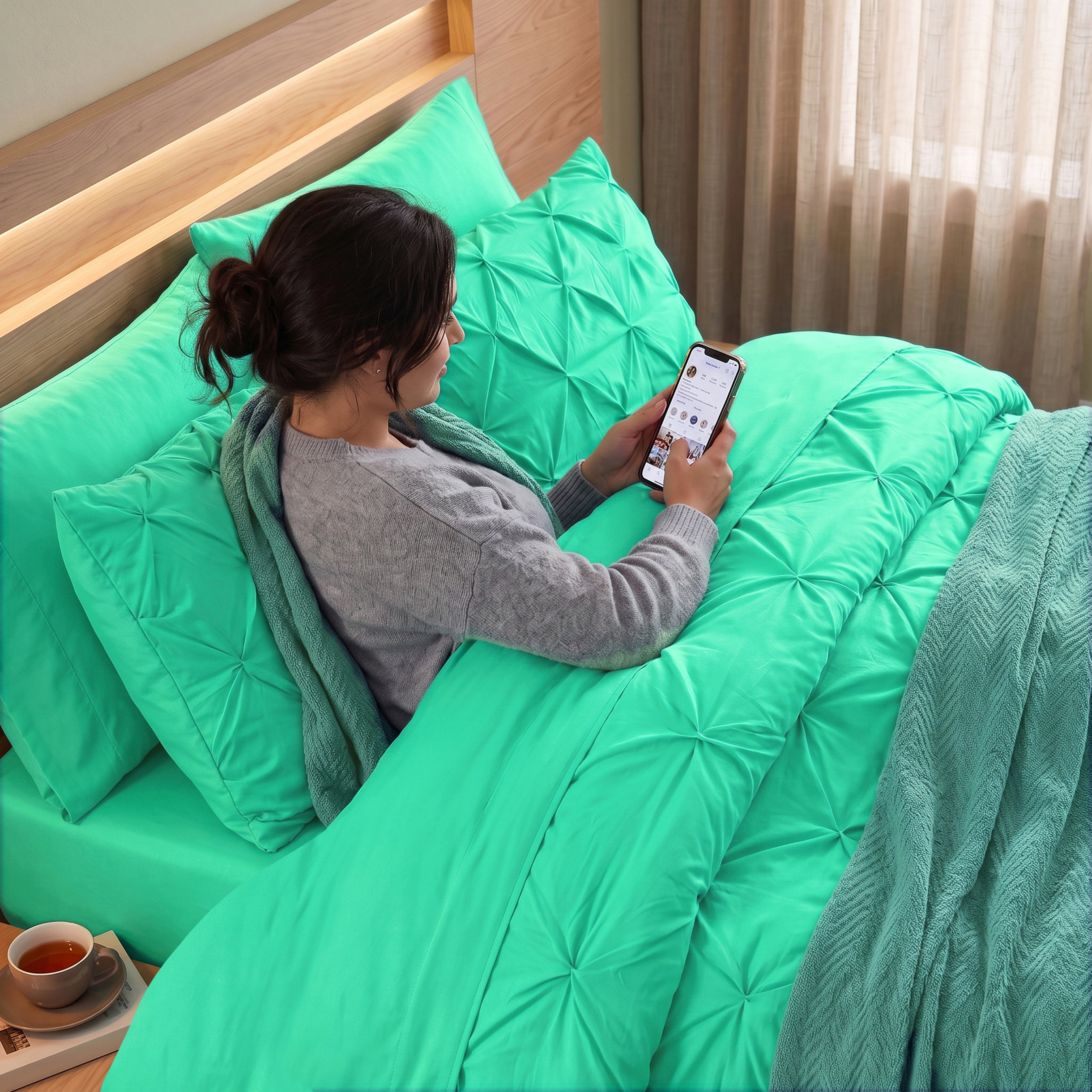 8-Piece Pintuck Pinch Pleated Comforter Set - Includes 4-Piece Sheet Set with Double Sided Storage Pockets